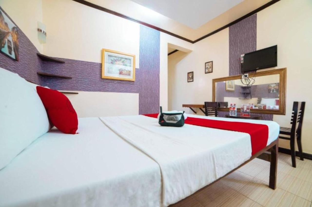 Hotel Reddoorz At Tagaytay Road Tagaytay City Exterior foto